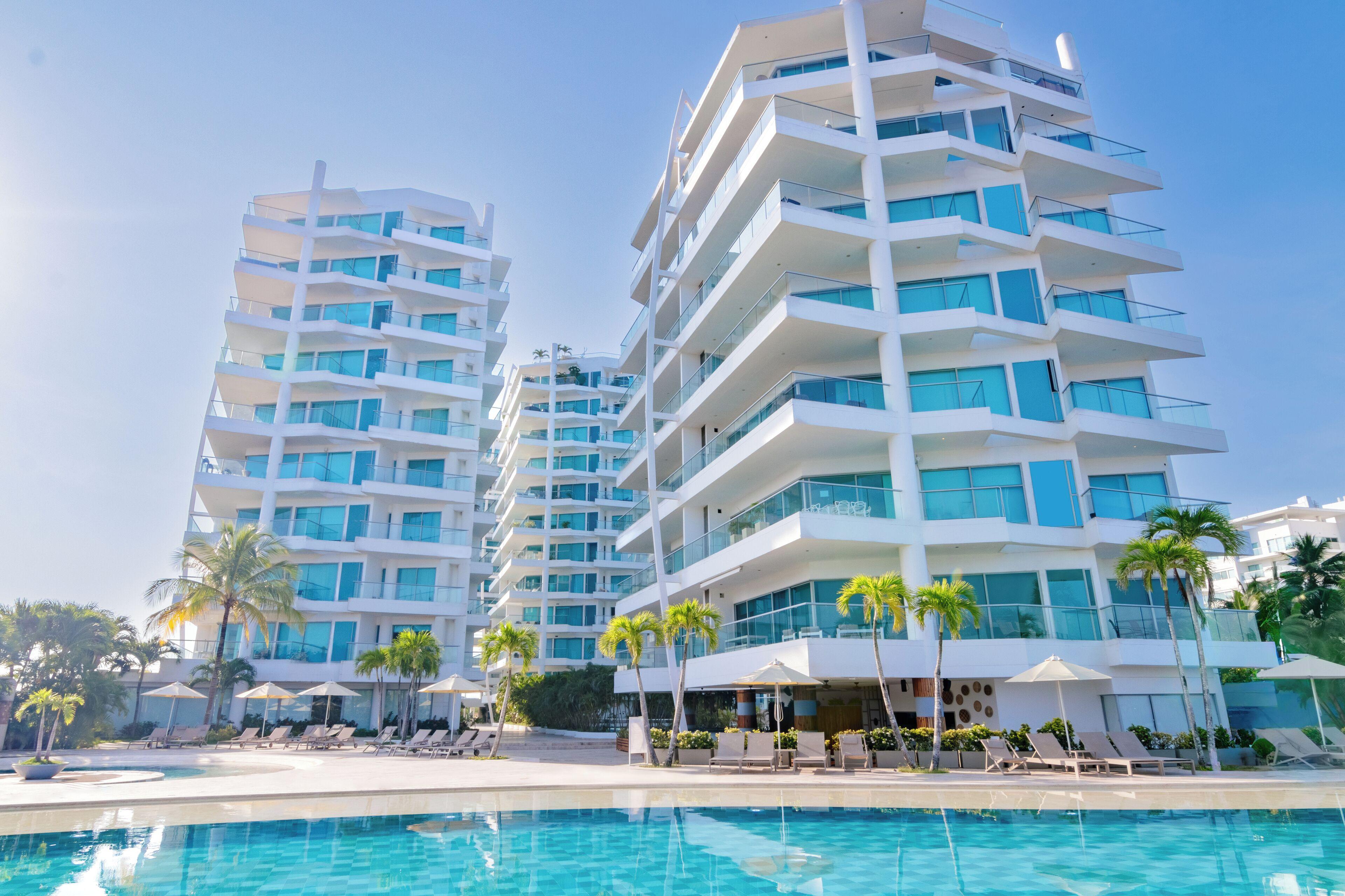 Sonesta Hotel 4*