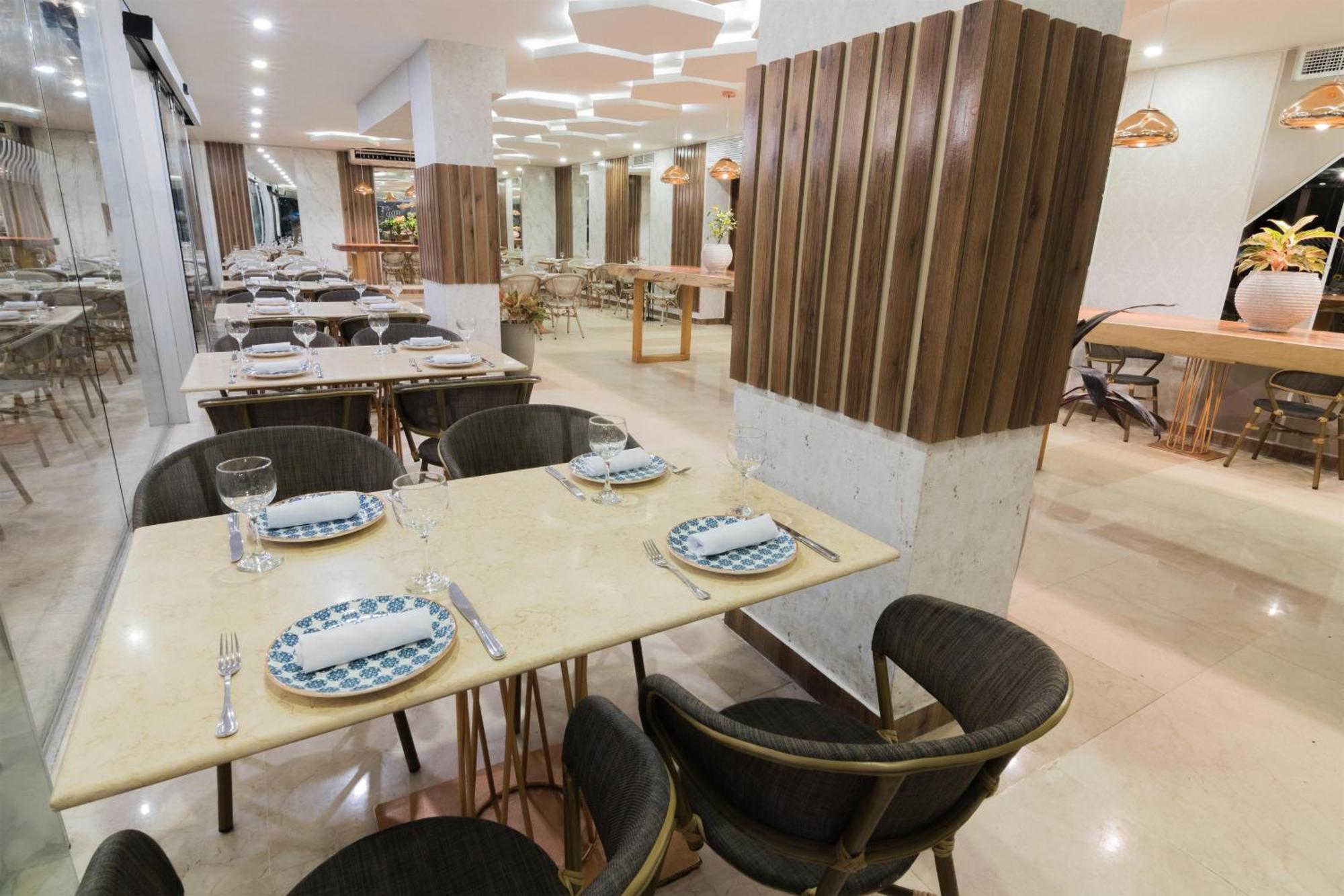 Hotel Sonesta 4*
