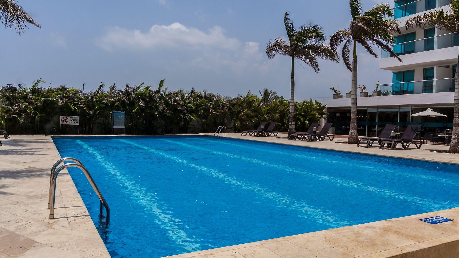 Sonesta Hotel 4*